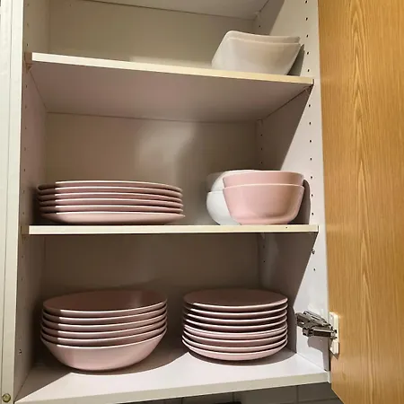 Cozy One-bedroom With A Parking Spot 凯米